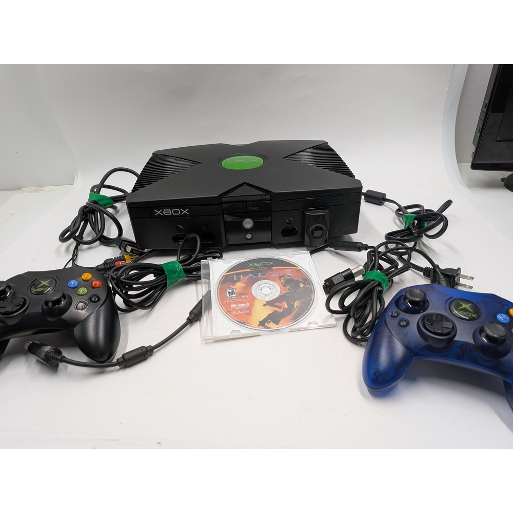 Microsoft Xbox Original Console Bundle with 2 Controllers Halo 2 and DVD Kit